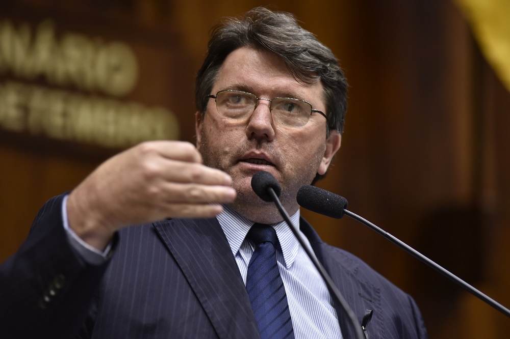 Ir para  <p><big>A reforma da Previd&ecirc;ncia vai massacrar os agricultores familiares. Esse &eacute; o entendimento do deputado estadual Altemir Tortelli, que coordena a Frente Ga&uacute;cha em Defesa da Previd&ecirc;ncia...